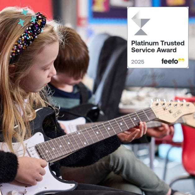 The Strings Club – Strum Stars for 8-11s – Walthamstow Holiday Camp –  May Half Term 2025