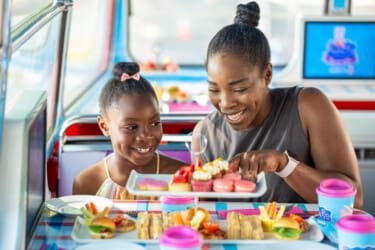 Photo of Peppa Pig Afternoon Tea London Sightseeing Bus Tour